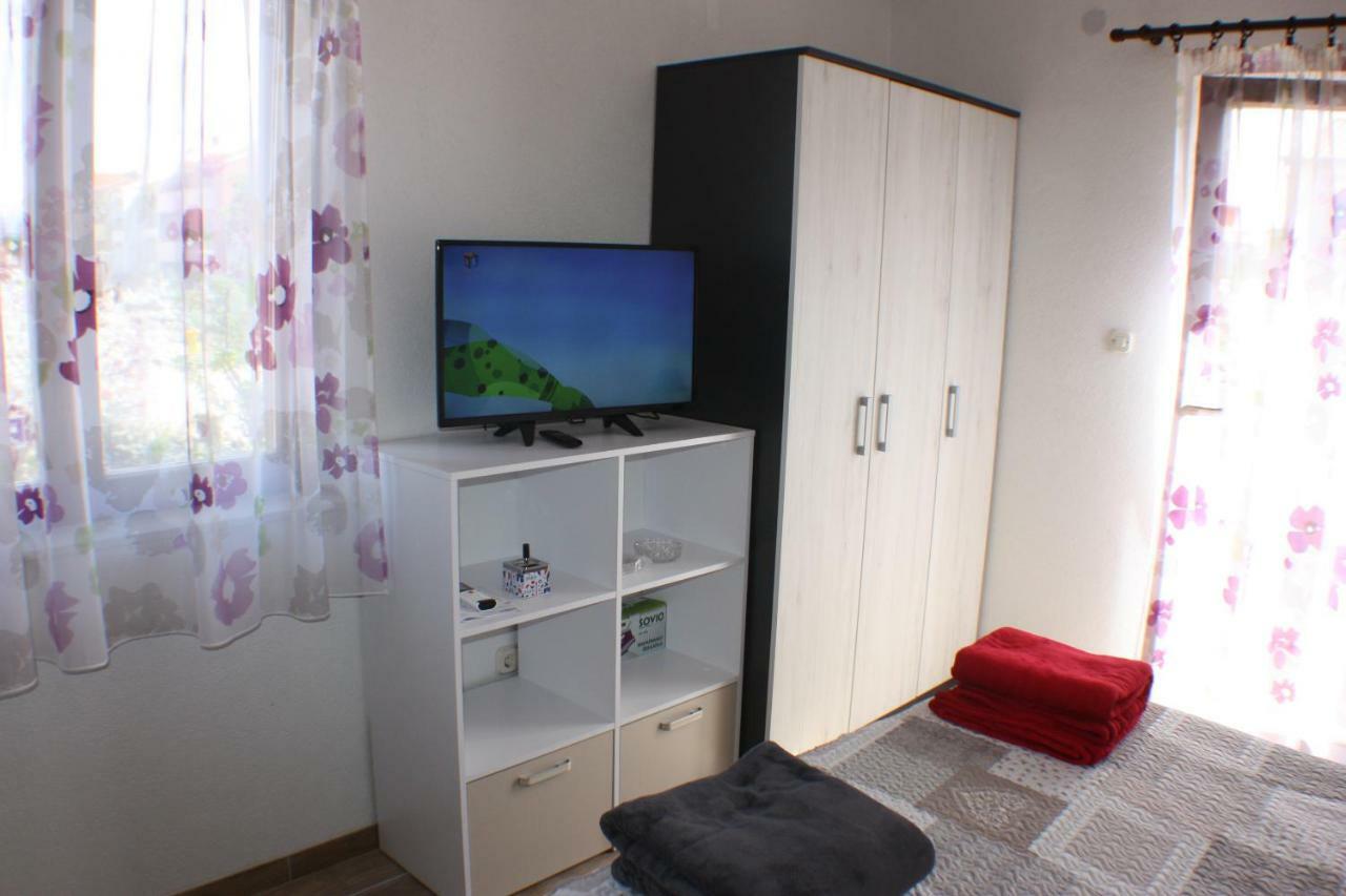 Studio Apartman Jacqueline Задар Екстер'єр фото